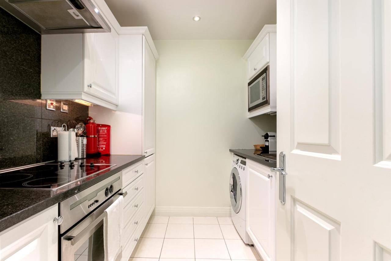 לונדון Point West Apartments מראה חיצוני תמונה