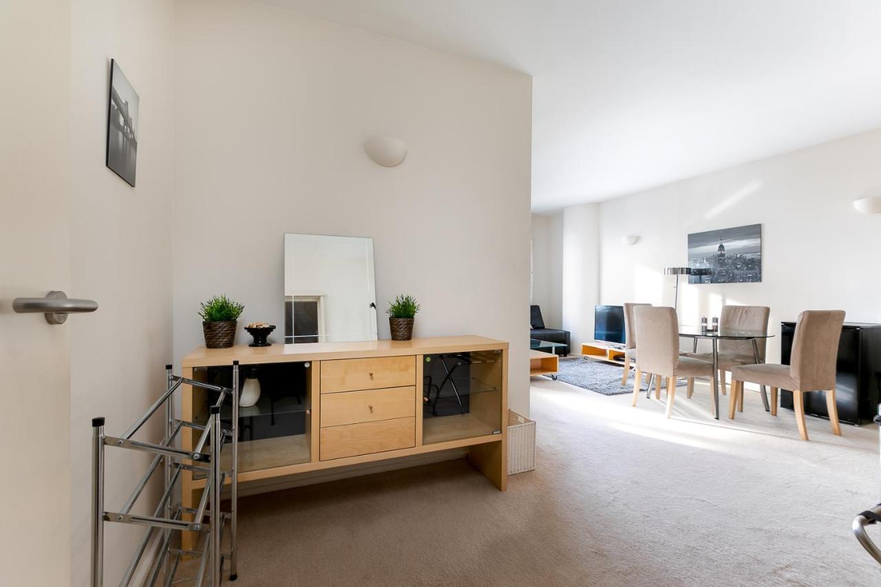 לונדון Point West Apartments מראה חיצוני תמונה